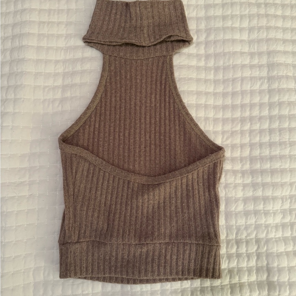 Knit, turtleneck crop top